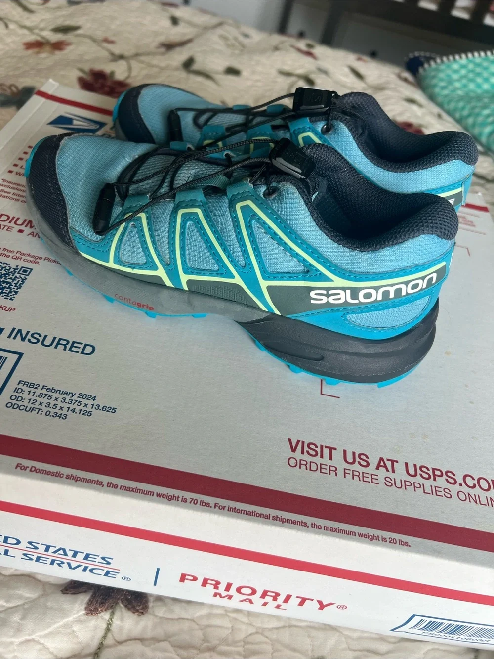 Salomon Speedcross Kids Size 1 Aqua Blue Trail Hiking Shoes Elastic Laces
